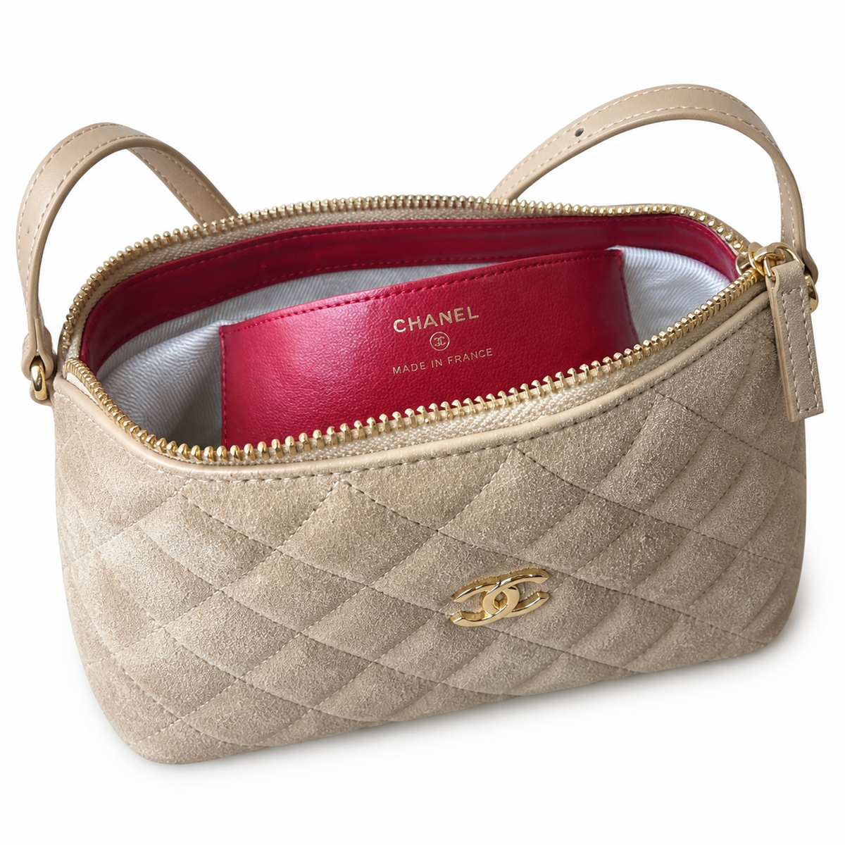 Chanel Classic Quilted Flap Handbag | CC Turn-Lock & Chain — 19cm