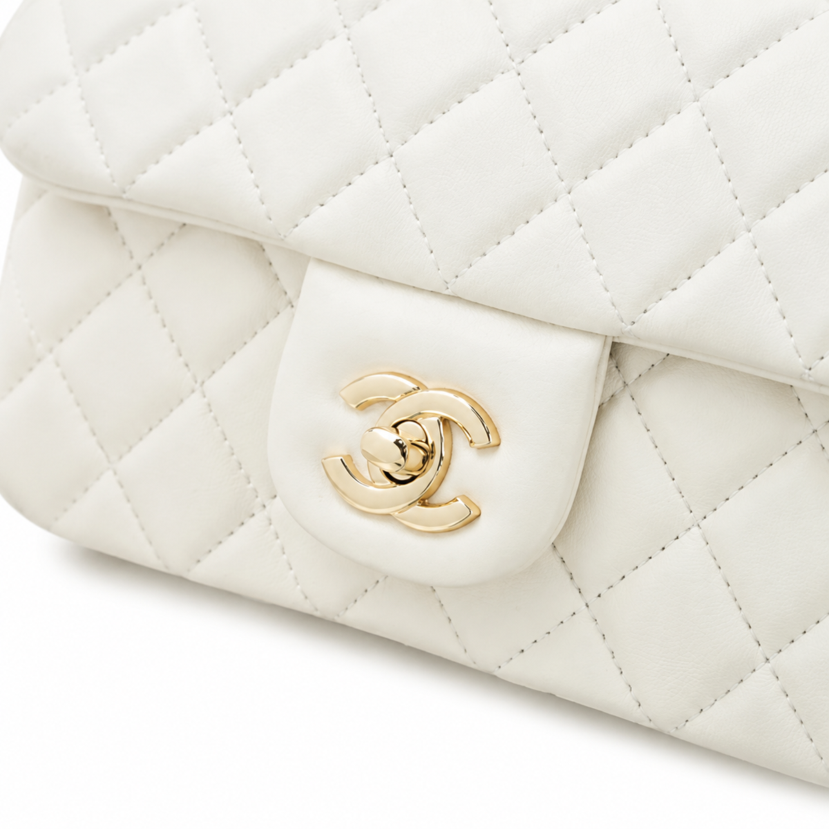 Chanel Quilted Versatile Shoulder Bag