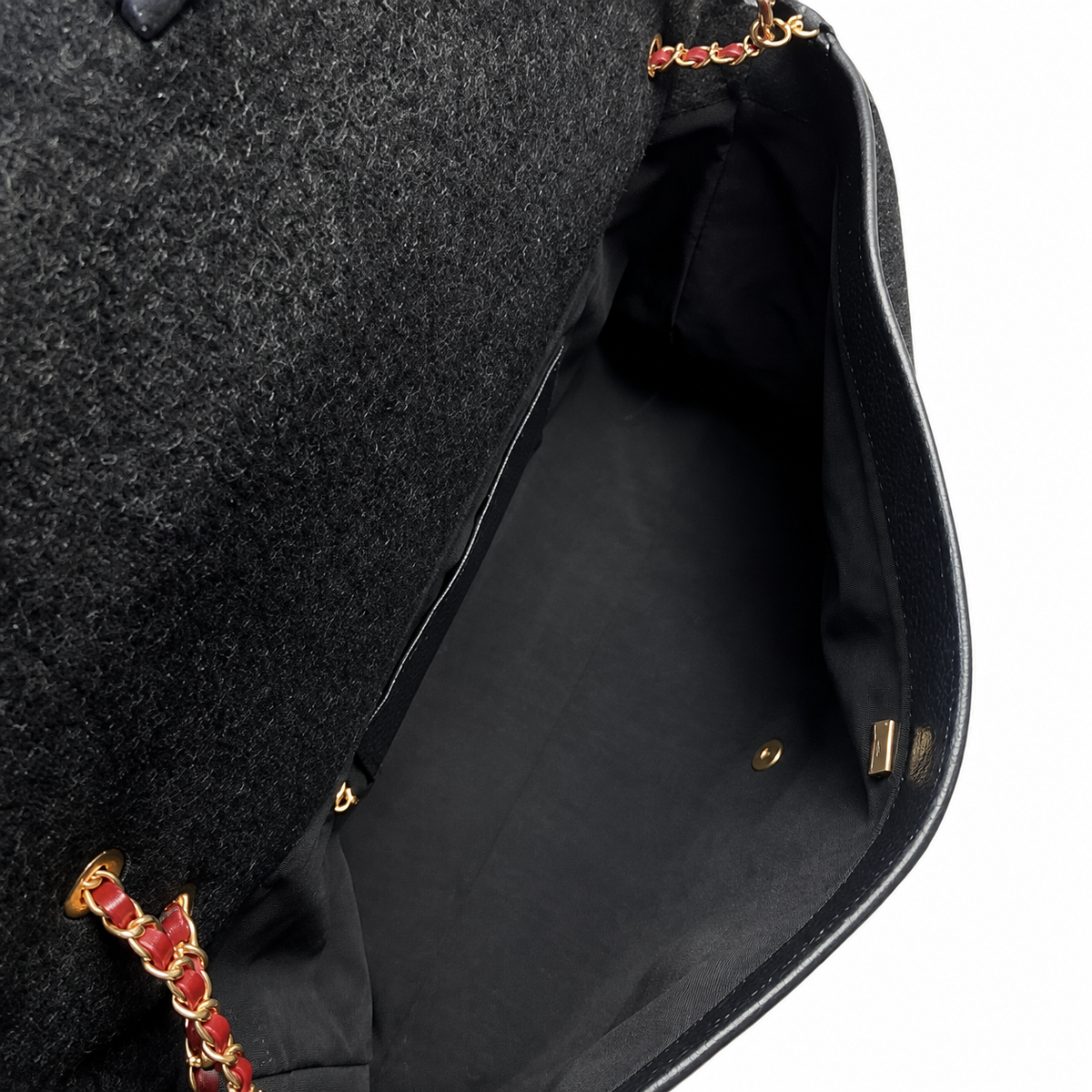 Chanel Quilted Handbag
