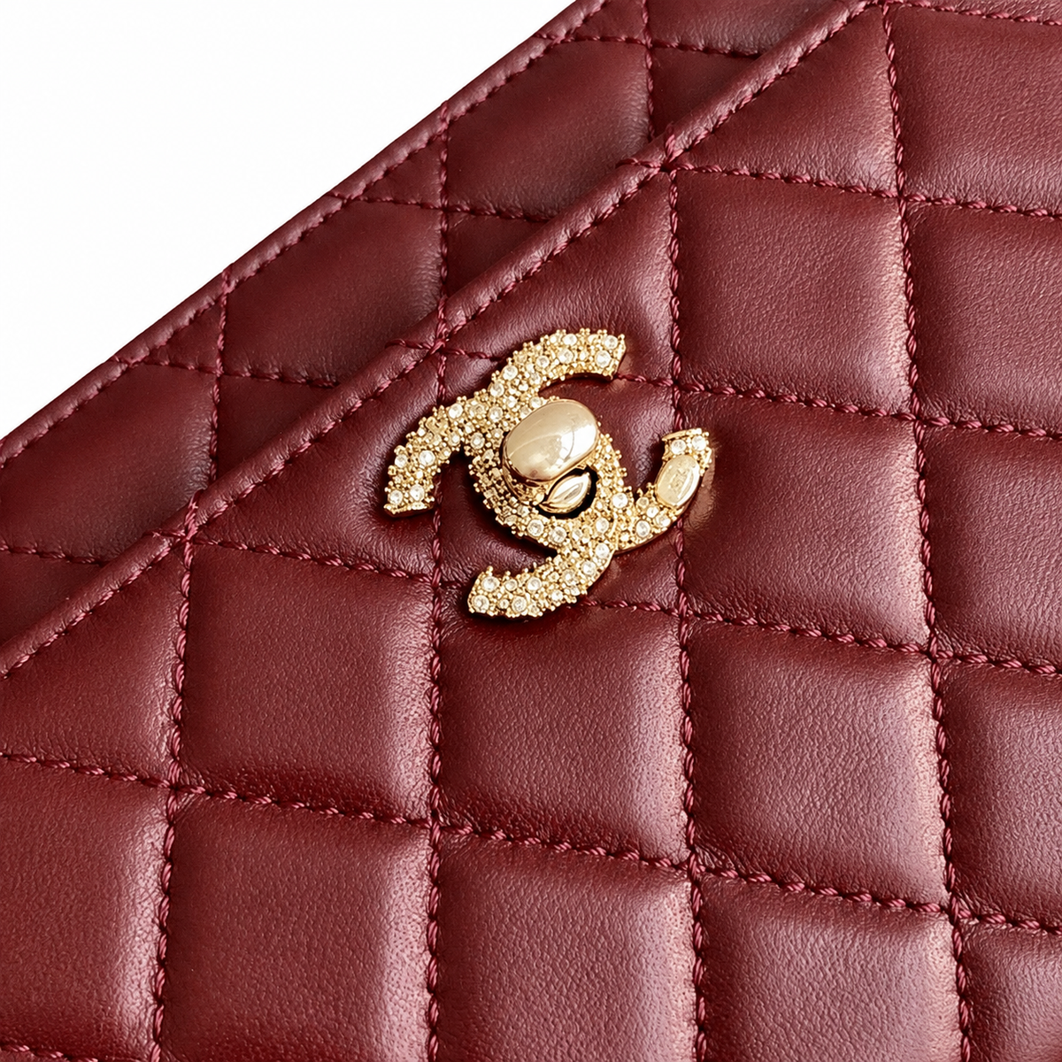 Chanel Quilted Leather Chain Clutch Bag