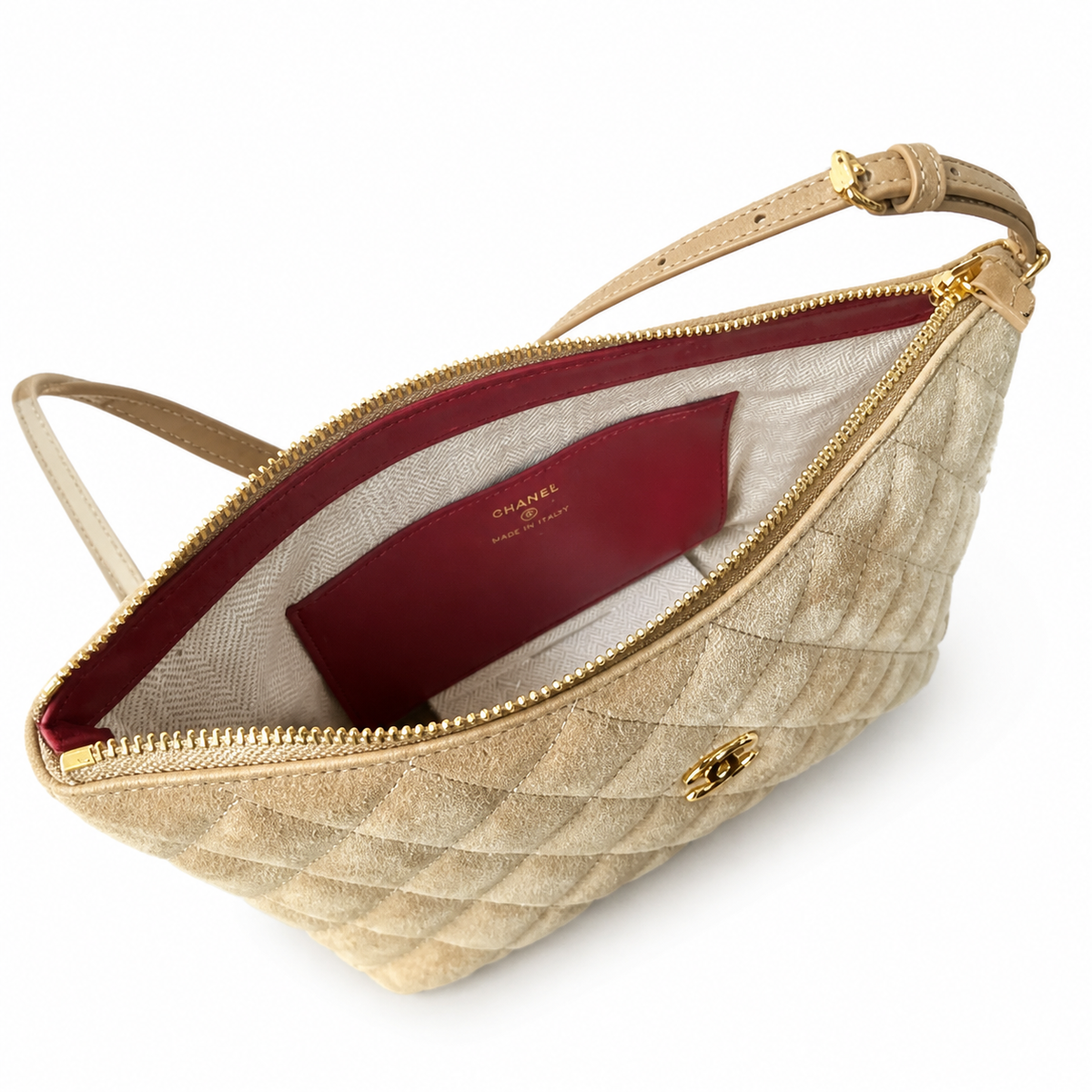 Chanel Classic Quilted Flap Handbag | CC Turn-Lock & Chain — 19cm