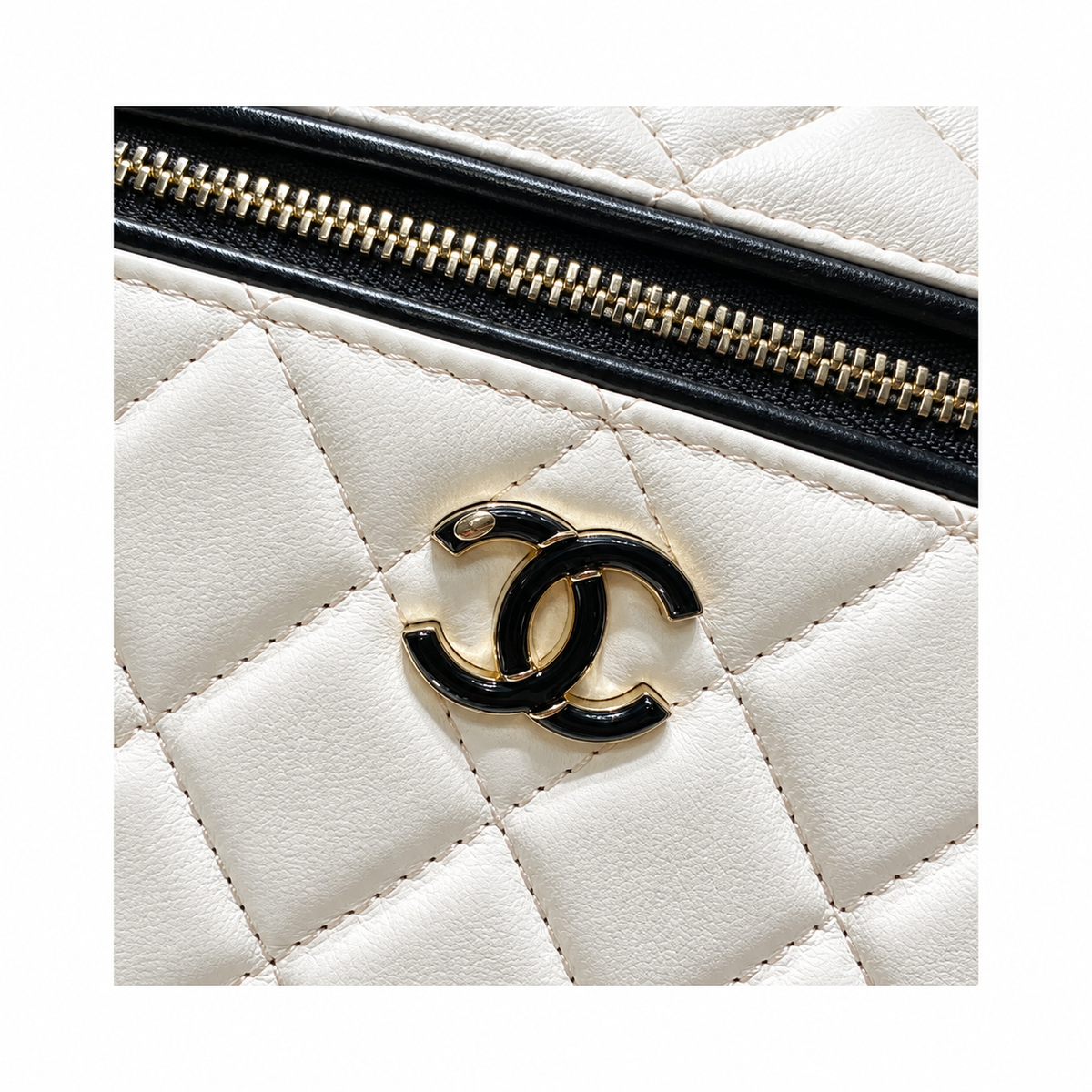 Chanel White Black Quilted Vanity Case with Chain