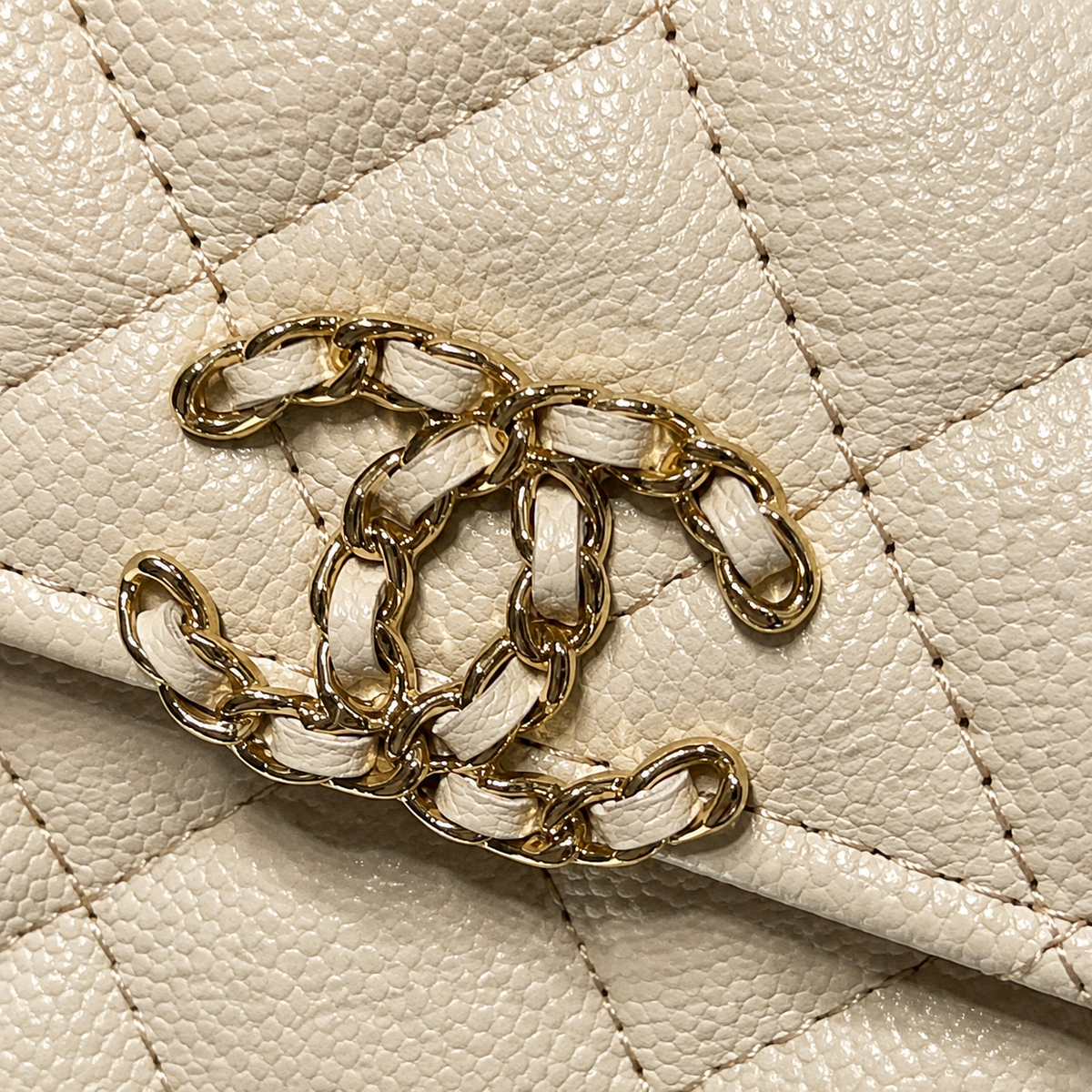 Chanel Quilted Chain Crossbody Flap Bag