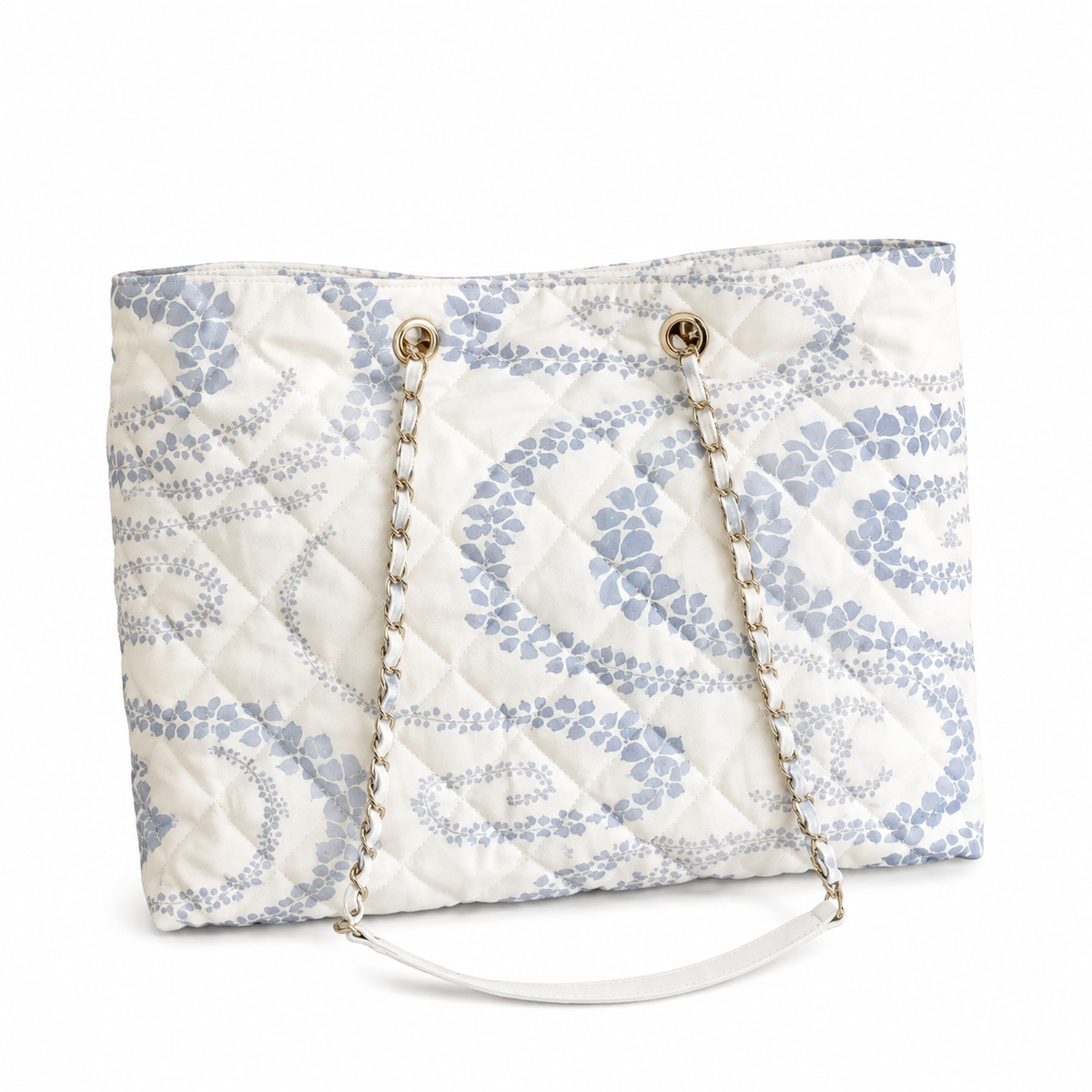 Chanel Quilted Leather Shoulder Handbag