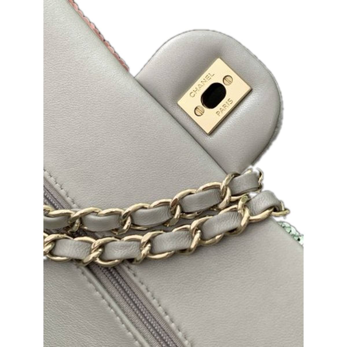Chanel Quilted Chain Shoulder Flap Bag
