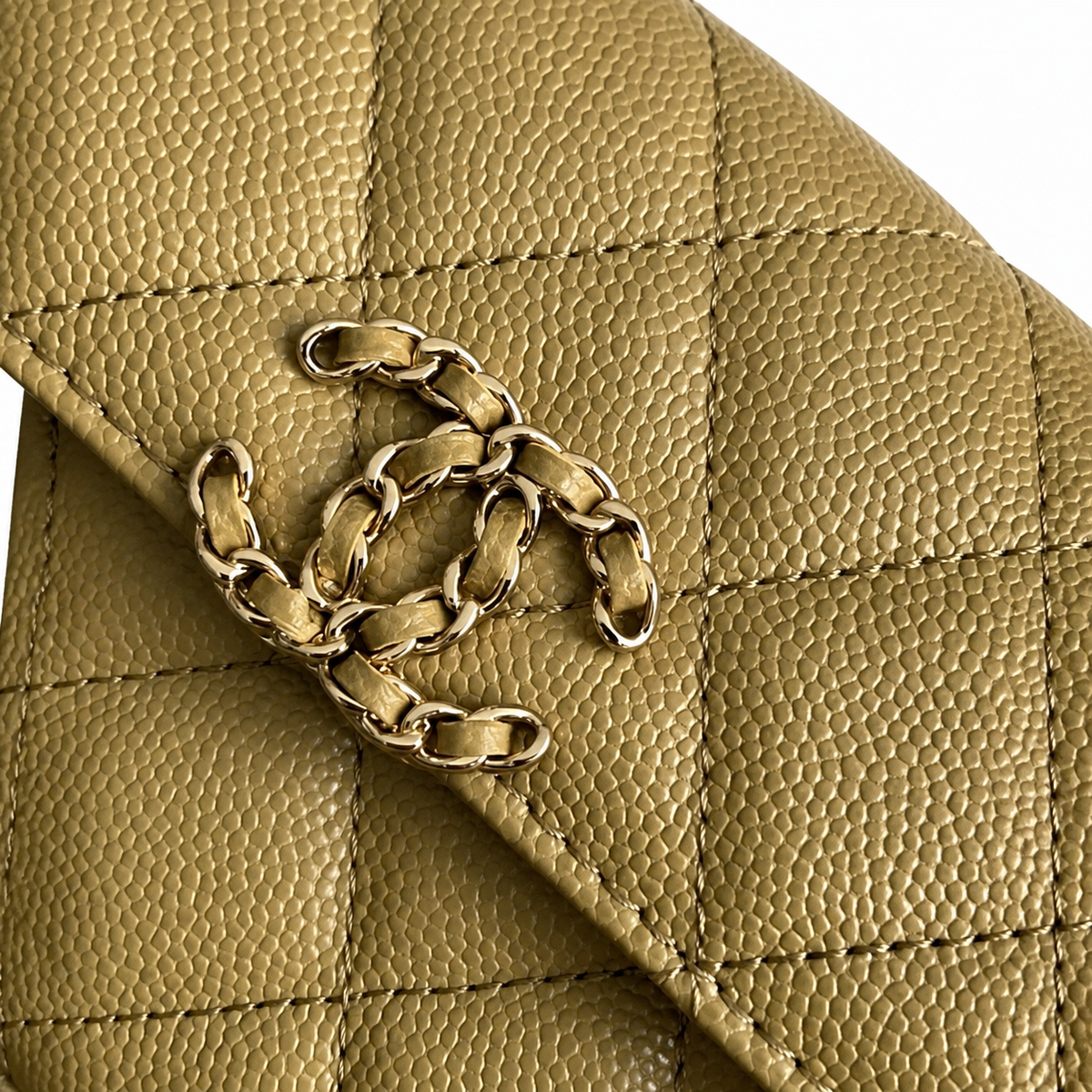 Chanel Quilted Mini Chain Flap Shoulder Bag