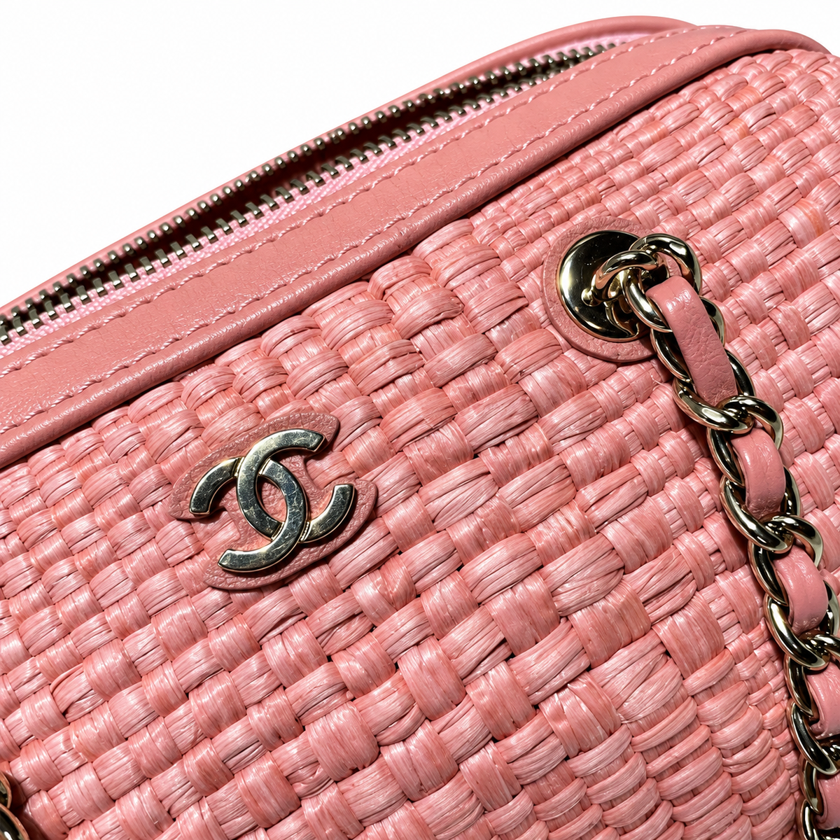 Chanel Pink Woven Raffia Small Vanity Case with Chain